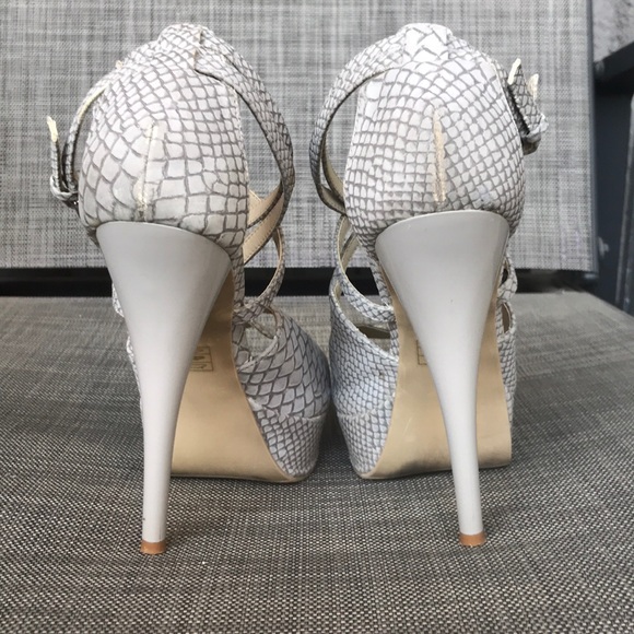 Gray Heels • Just Fab - Picture 4 of 6